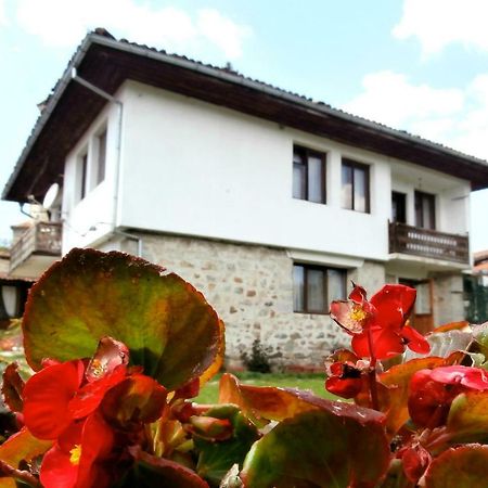 The Gates Apartments Koprivshtitsa Exterior foto